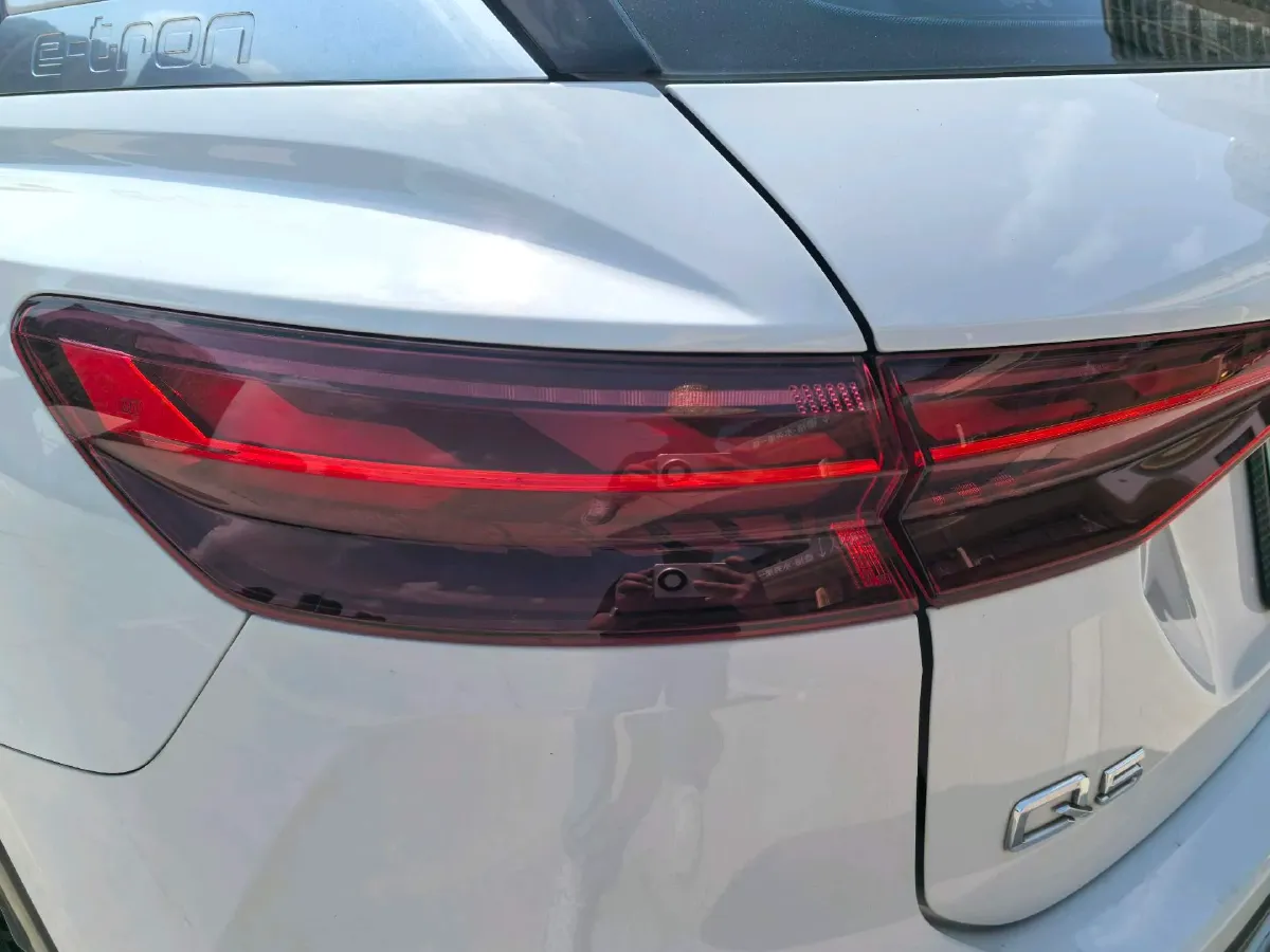 2023 Audi Q5 e-tron BEV 83.4KWH,autocango,china used car exporter,china ev exporter,chinese used car exporter,chinese used ev exporter