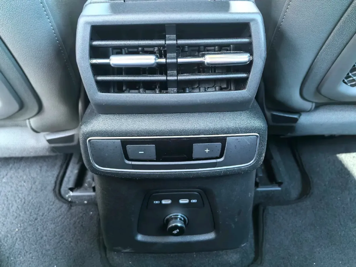 2023 Audi Q5 e-tron BEV 83.4KWH,autocango,china used car exporter,china ev exporter,chinese used car exporter,chinese used ev exporter