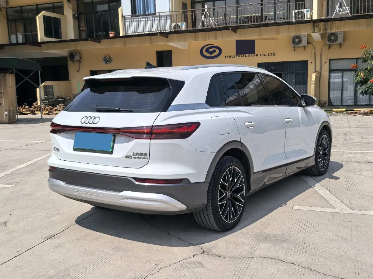 2023 Audi Q5 e-tron BEV 83.4KWH,autocango,china used car exporter,china ev exporter,chinese used car exporter,chinese used ev exporter