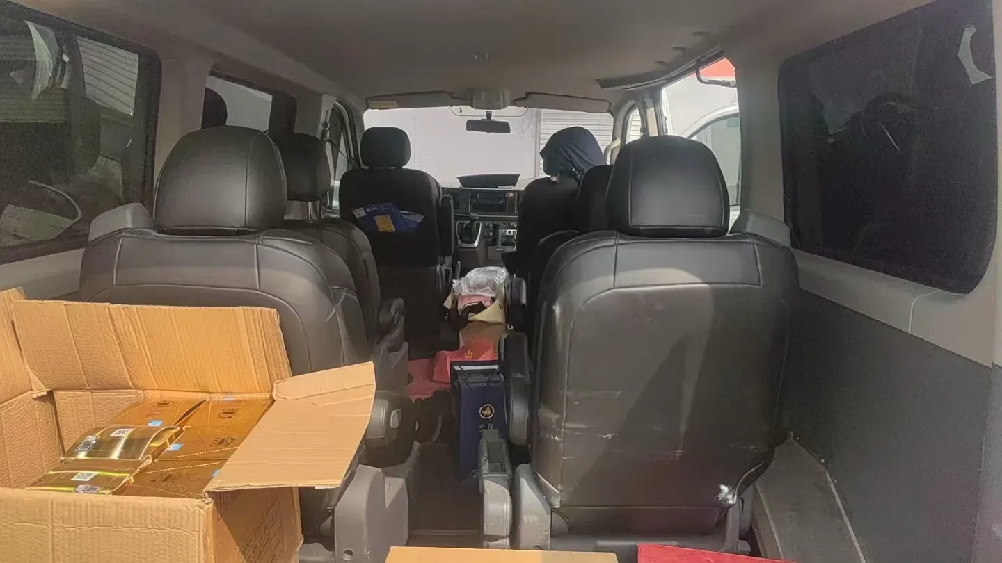 2021 DongFeng DFAC YuFeng 2.3T 136HP L4 6MT,autocango,china used car exporter,china ev exporter,chinese used car exporter,chinese used ev exporter