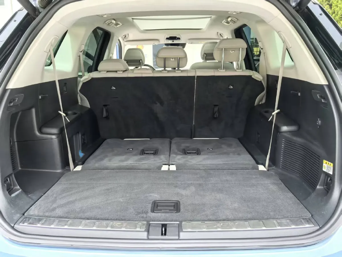 2018 NIO ES8 BEV 70KWH,autocango,china used car exporter,china ev exporter,chinese used car exporter,chinese used ev exporter