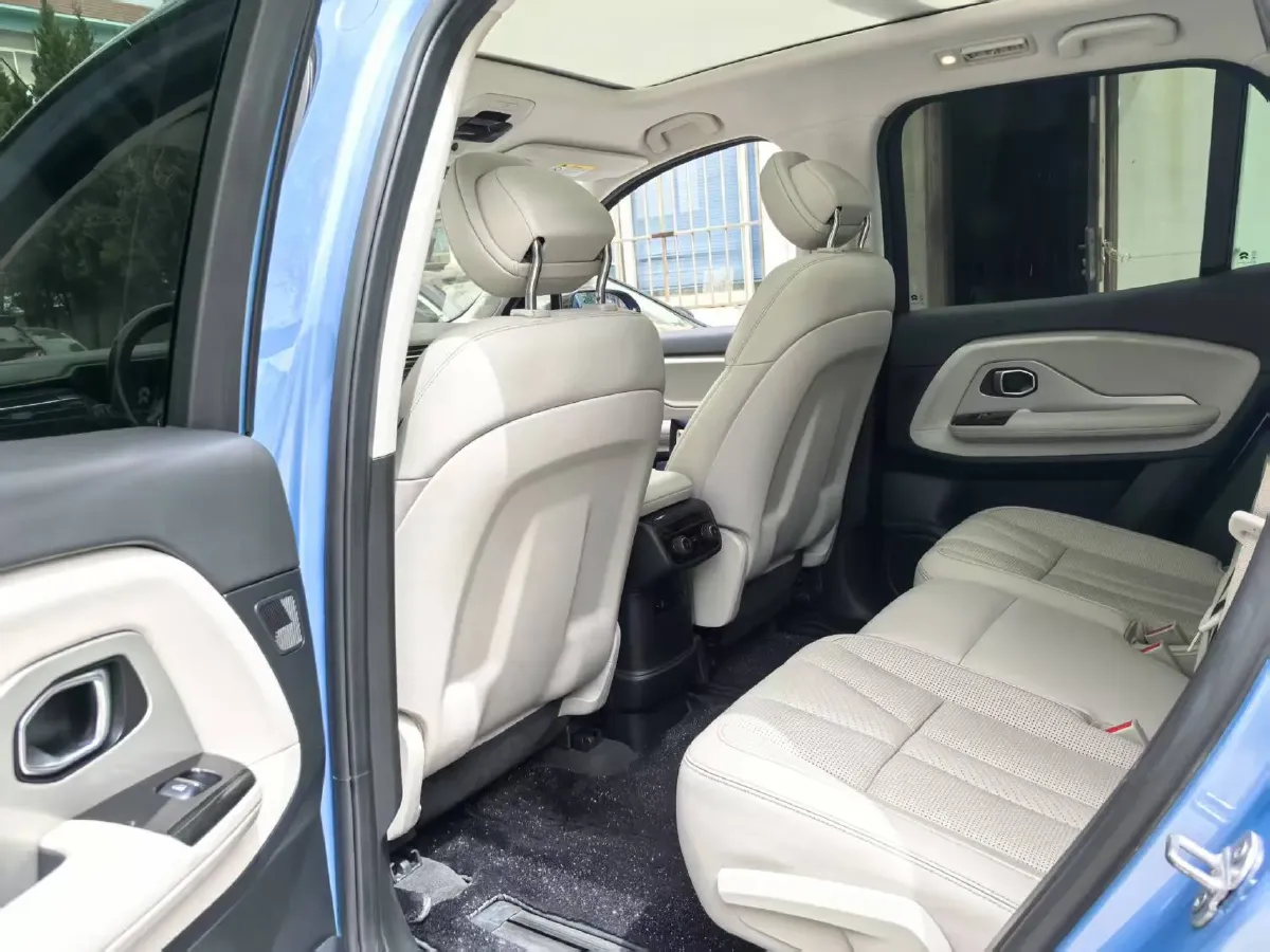 2018 NIO ES8 BEV 70KWH,autocango,china used car exporter,china ev exporter,chinese used car exporter,chinese used ev exporter