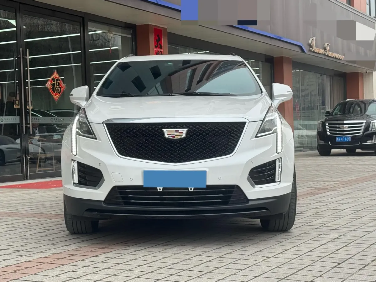 2024 Cadillac XT5 2.0T 237HP L4 9AT,autocango,china used car exporter,china ev exporter,chinese used car exporter,chinese used ev exporter