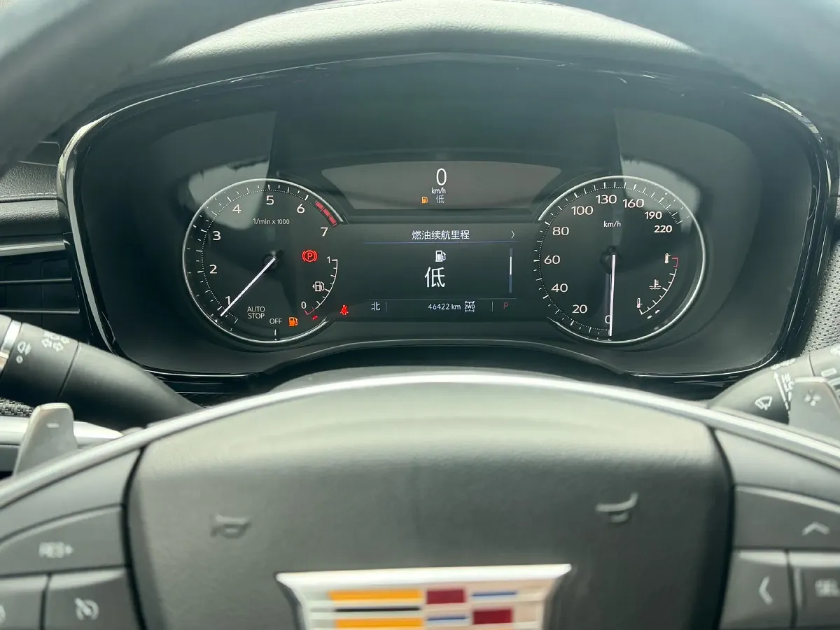 2024 Cadillac XT5 2.0T 237HP L4 9AT,autocango,china used car exporter,china ev exporter,chinese used car exporter,chinese used ev exporter