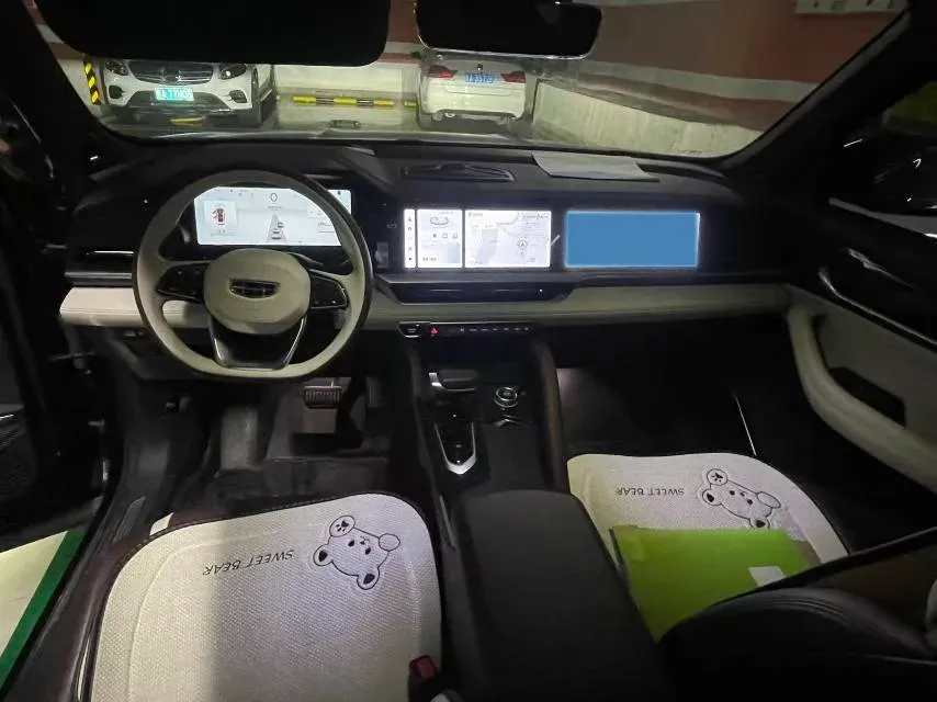 2021 Geely Monjaro 2.0T 238HP L4 8AT,autocango,china used car exporter,china ev exporter,chinese used car exporter,chinese used ev exporter