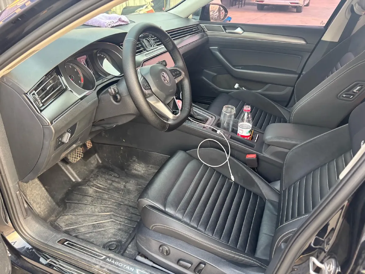 2020 Volkswagen Magotan 2.0T 186HP L4 7DCT,autocango,china used car exporter,china ev exporter,chinese used car exporter,chinese used ev exporter