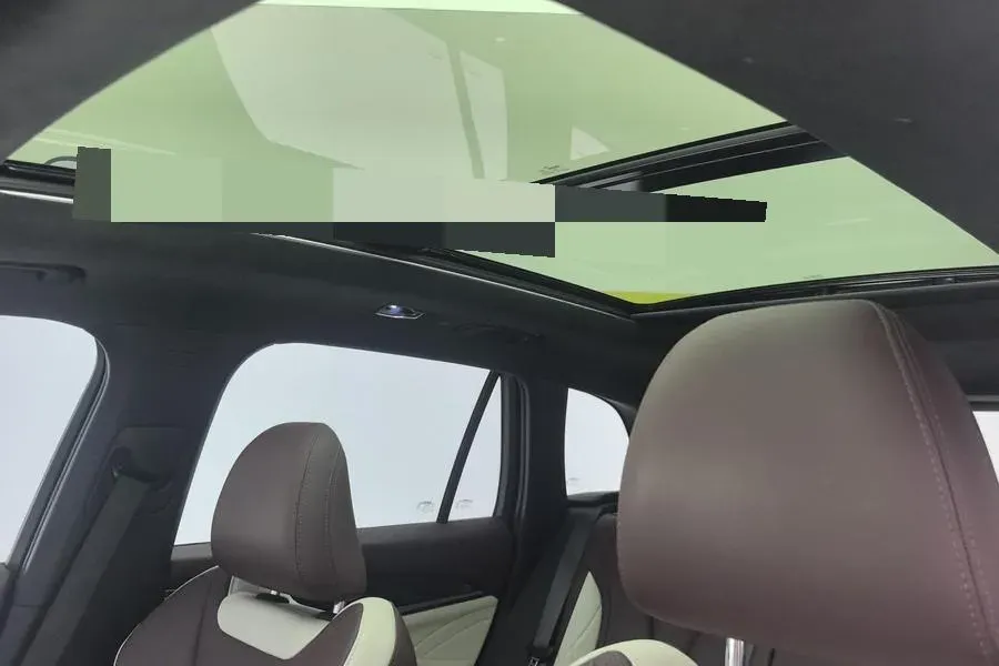 2021 Geely Monjaro 2.0T 218HP L4 7DCT,autocango,china used car exporter,china ev exporter,chinese used car exporter,chinese used ev exporter