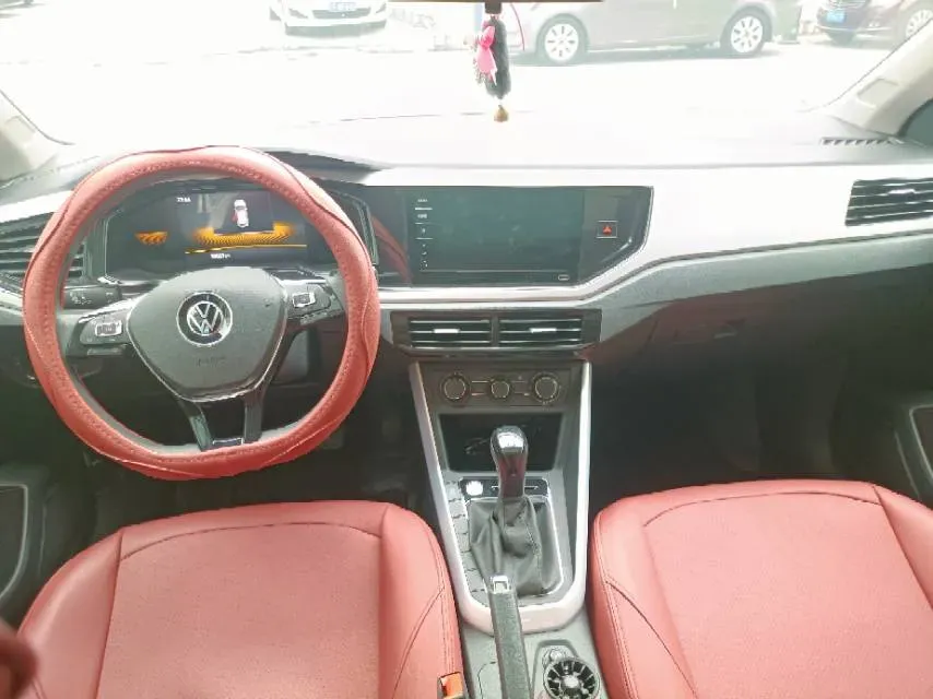 2023 Volkswagen Polo 1.5L 113HP L4 6AT,autocango,china used car exporter,china ev exporter,chinese used car exporter,chinese used ev exporter