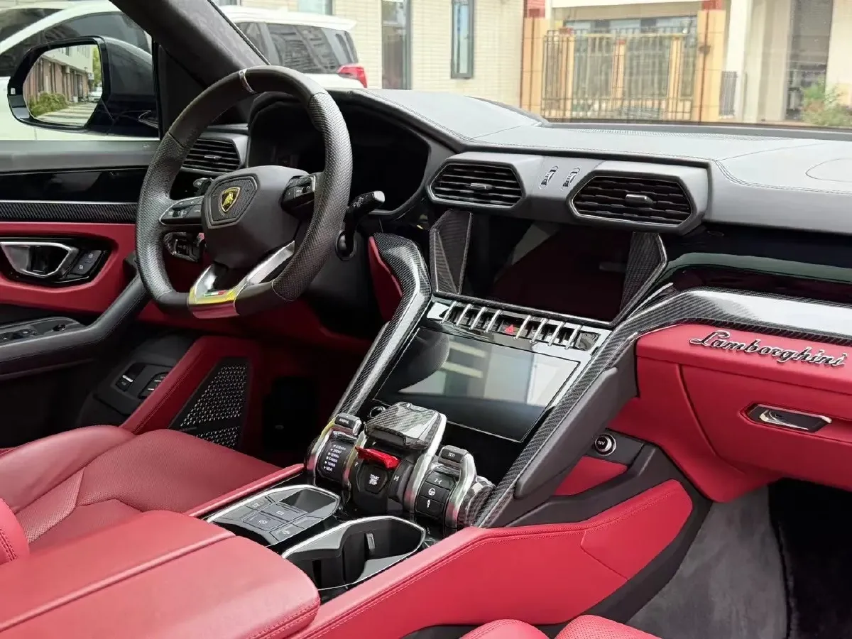 2021 Lamborghini Urus 4.0T 641HP V8 8AT,autocango,china used car exporter,china ev exporter,chinese used car exporter,chinese used ev exporter