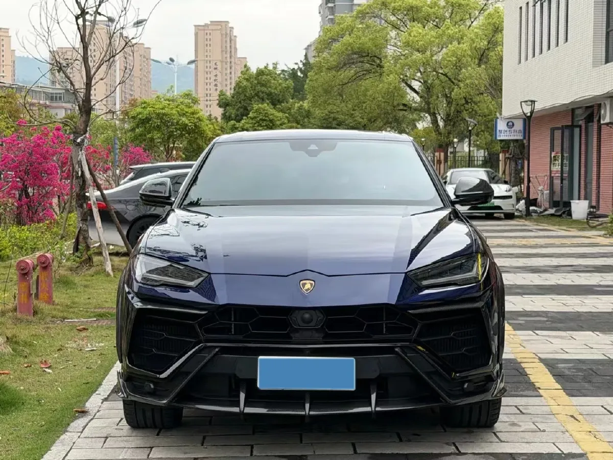 2021 Lamborghini Urus 4.0T 641HP V8 8AT,autocango,china used car exporter,china ev exporter,chinese used car exporter,chinese used ev exporter