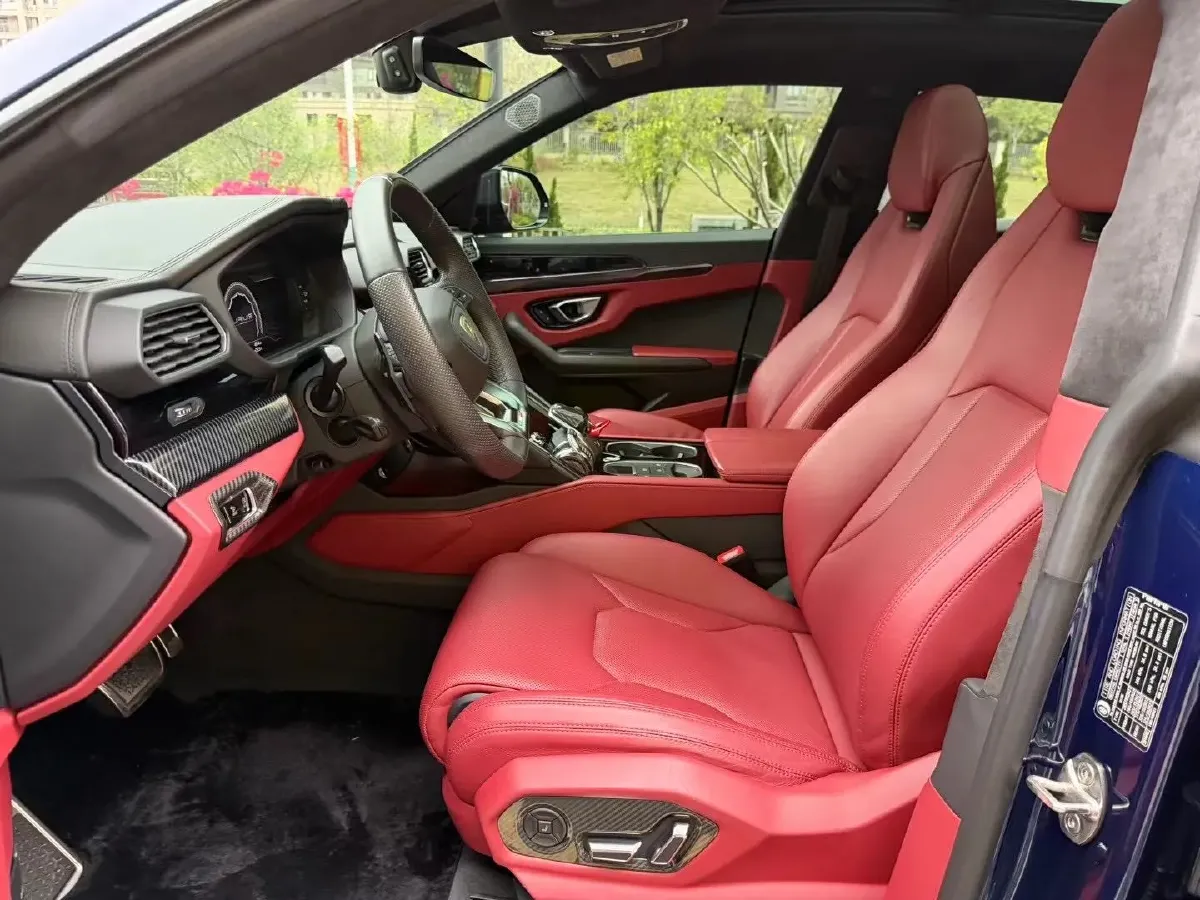 2021 Lamborghini Urus 4.0T 641HP V8 8AT,autocango,china used car exporter,china ev exporter,chinese used car exporter,chinese used ev exporter