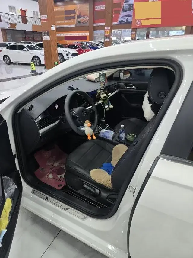 2021 Volkswagen Lavida 1.5L 113HP L4 6AT,autocango,china used car exporter,china ev exporter,chinese used car exporter,chinese used ev exporter