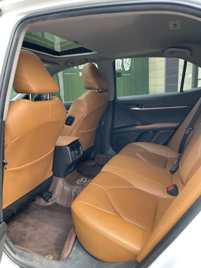 2021 Toyota Camry 2.0L 178HP L4 CVT,autocango,china used car exporter,china ev exporter,chinese used car exporter,chinese used ev exporter