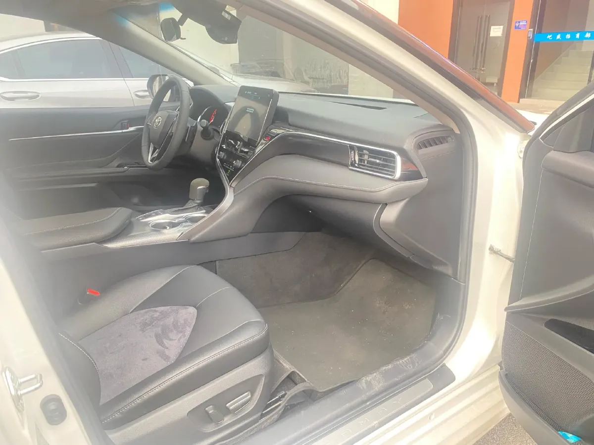 2021 Toyota Camry 2.0L 178HP L4 CVT,autocango,china used car exporter,china ev exporter,chinese used car exporter,chinese used ev exporter