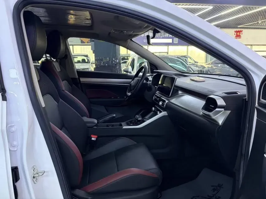 2021 Geely Coolray 1.4T 141HP L4 6DCT,autocango,china used car exporter,china ev exporter,chinese used car exporter,chinese used ev exporter