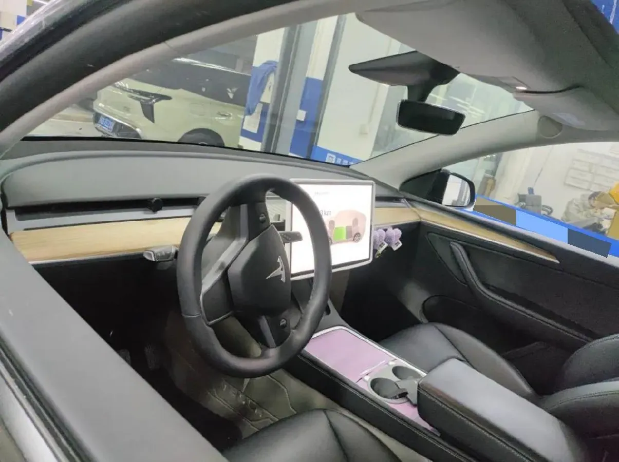 2022 Tesla Model Y BEV 60KWH,autocango,china used car exporter,china ev exporter,chinese used car exporter,chinese used ev exporter