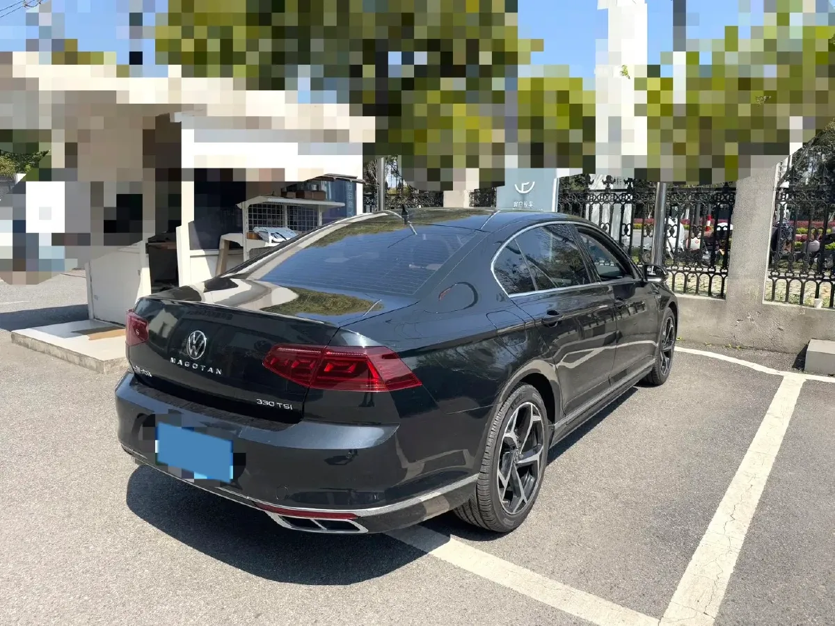 2023 Volkswagen Magotan 2.0T 186HP L4 7DCT,autocango,china used car exporter,china ev exporter,chinese used car exporter,chinese used ev exporter