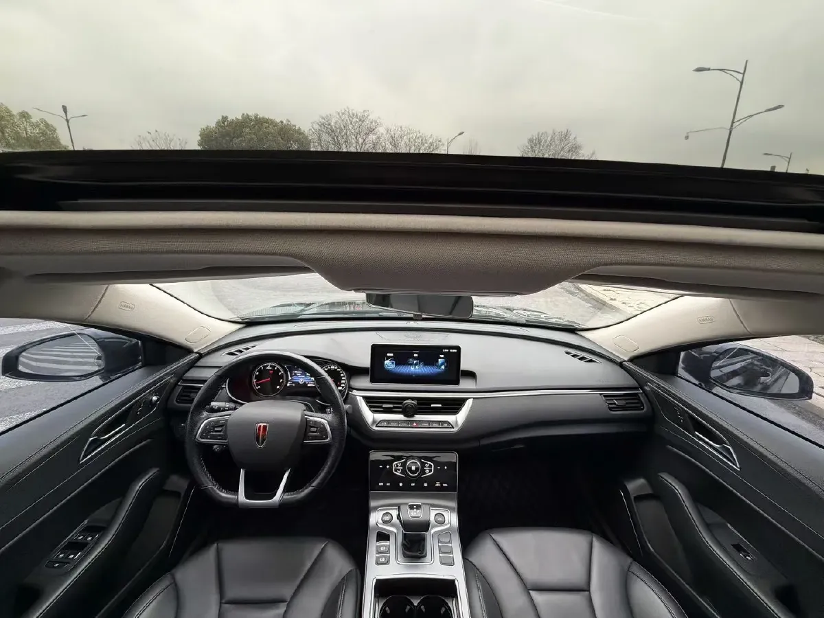 2022 HongQi H5 1.5T 169HP L4 7DCT,autocango,china used car exporter,china ev exporter,chinese used car exporter,chinese used ev exporter