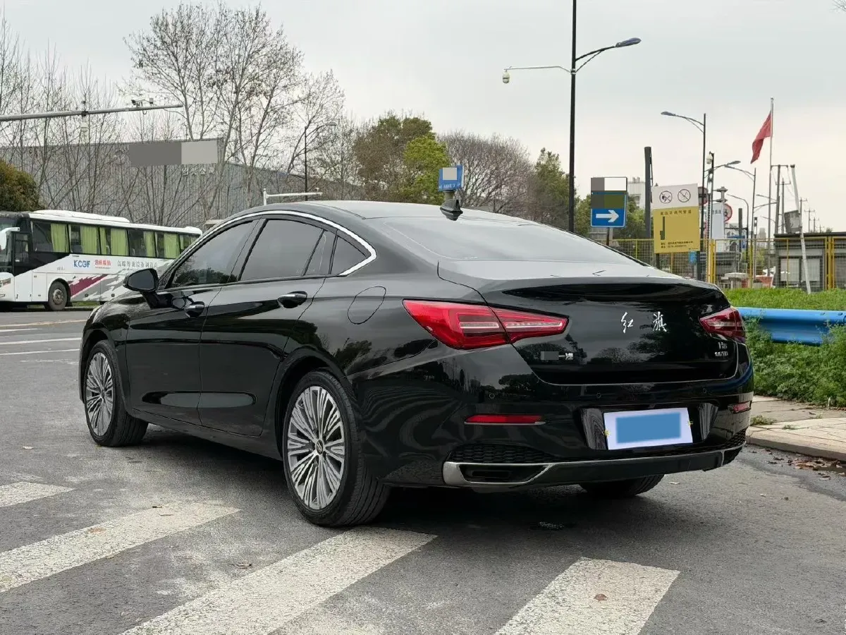 2022 HongQi H5 1.5T 169HP L4 7DCT,autocango,china used car exporter,china ev exporter,chinese used car exporter,chinese used ev exporter