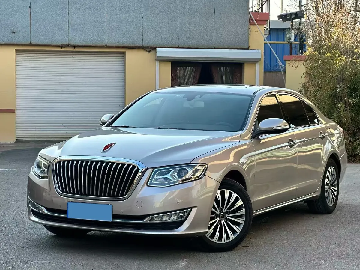 2019 HongQi H7 2.0T 204HP L4 6AT,autocango,china used car exporter,china ev exporter,chinese used car exporter,chinese used ev exporter