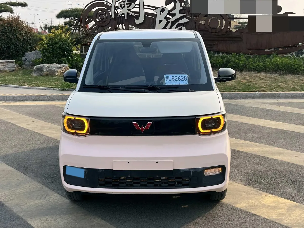 2021 WuLing HongGuang MINI EV BEV 9KWH,autocango,china used car exporter,china ev exporter,chinese used car exporter,chinese used ev exporter
