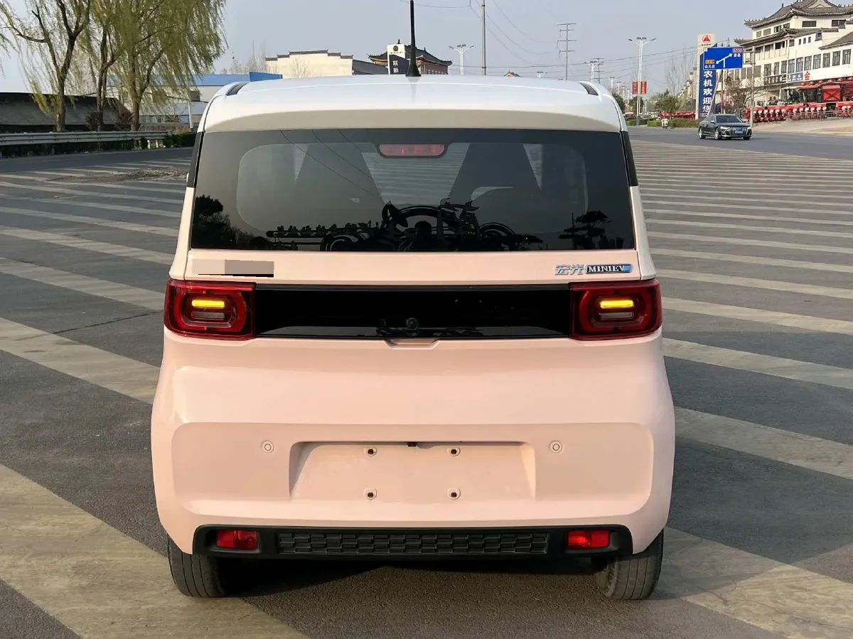2021 WuLing HongGuang MINI EV BEV 9KWH,autocango,china used car exporter,china ev exporter,chinese used car exporter,chinese used ev exporter