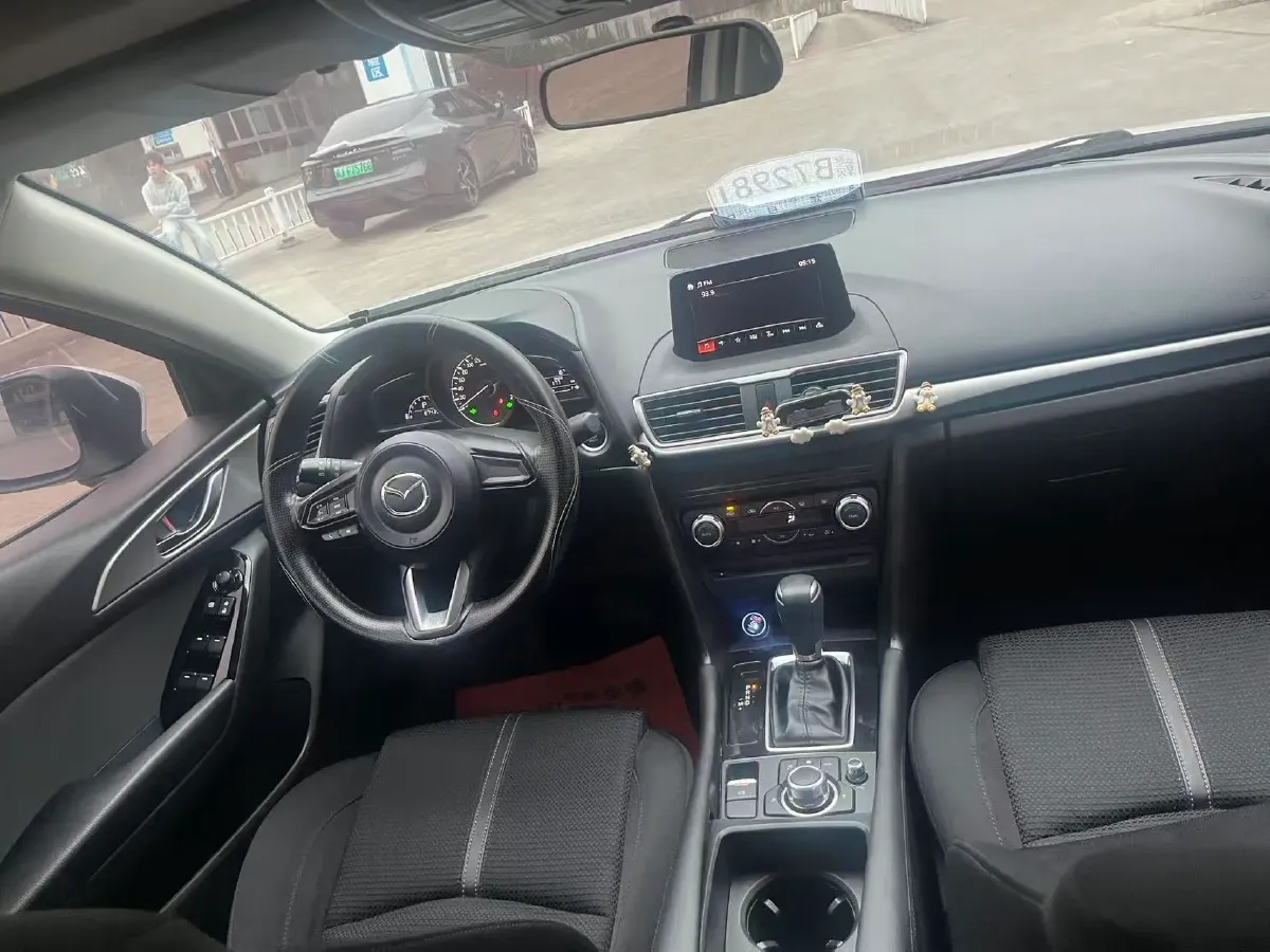 2017 Mazda 3 Axela 1.5L 117HP L4 6AT,autocango,china used car exporter,china ev exporter,chinese used car exporter,chinese used ev exporter