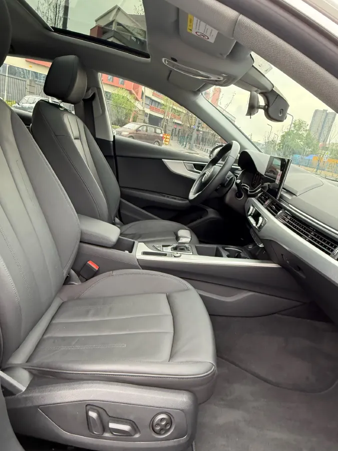 2021 Audi A5 2.0T 204HP L4 7DCT,autocango,china used car exporter,china ev exporter,chinese used car exporter,chinese used ev exporter