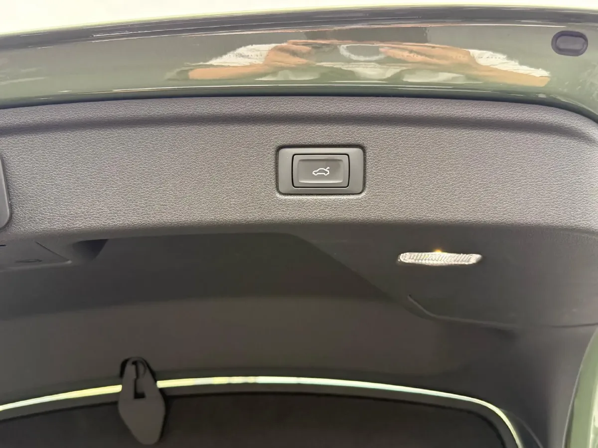 2021 Audi A5 2.0T 204HP L4 7DCT,autocango,china used car exporter,china ev exporter,chinese used car exporter,chinese used ev exporter