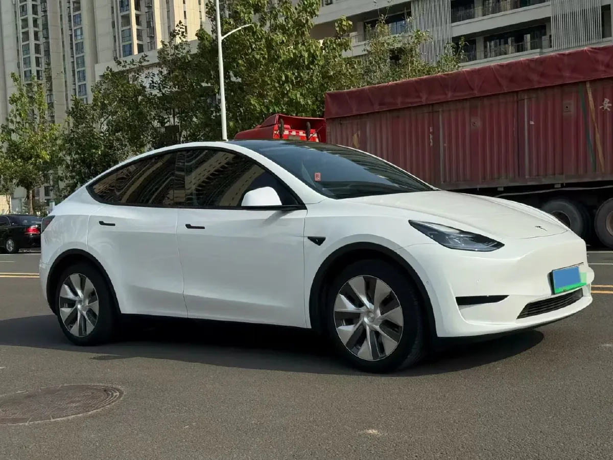 2022 Tesla Model Y BEV 60KWH,autocango,china used car exporter,china ev exporter,chinese used car exporter,chinese used ev exporter