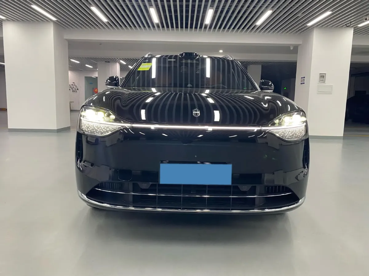 2024 AITO AITO M9 1.5T 152HP L4 REEV 42KWH,autocango,china used car exporter,china ev exporter,chinese used car exporter,chinese used ev exporter