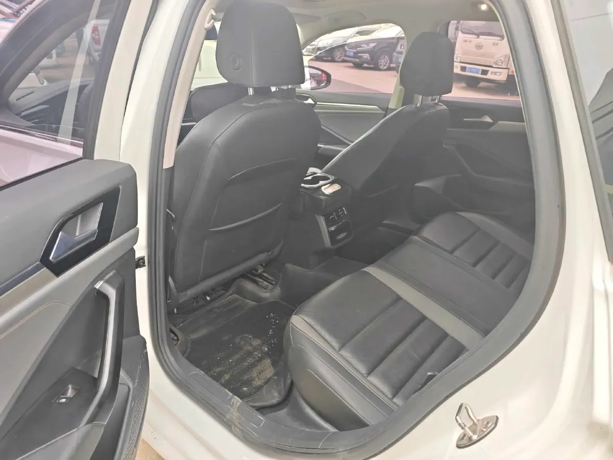 2021 Volkswagen Sagitar 1.4T 150HP L4 7DCT,autocango,china used car exporter,china ev exporter,chinese used car exporter,chinese used ev exporter