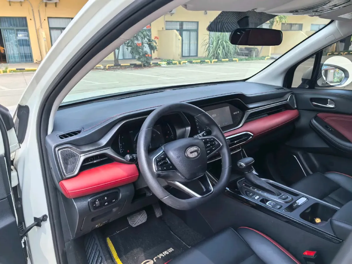 2021 GAC Trumpchi GS4 1.5T 169HP L4 6AT,autocango,china used car exporter,china ev exporter,chinese used car exporter,chinese used ev exporter