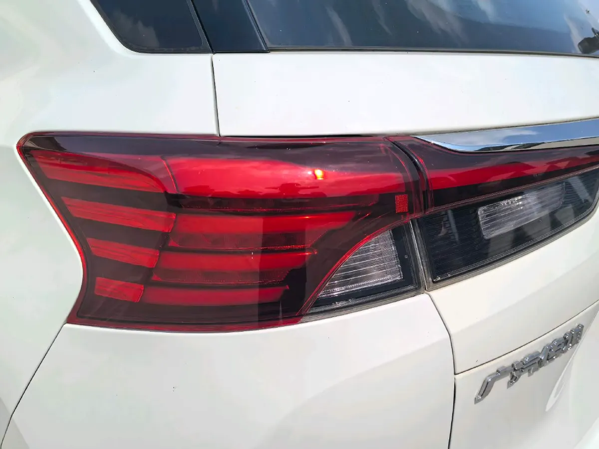 2021 GAC Trumpchi GS4 1.5T 169HP L4 6AT,autocango,china used car exporter,china ev exporter,chinese used car exporter,chinese used ev exporter