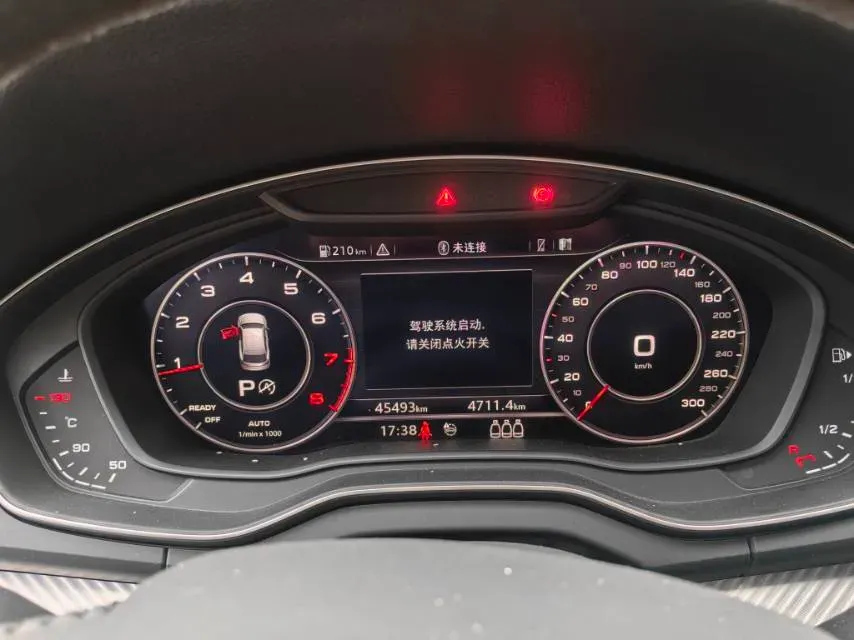 2020 Audi Q5L 2.0T 252HP L4 7DCT,autocango,china used car exporter,china ev exporter,chinese used car exporter,chinese used ev exporter