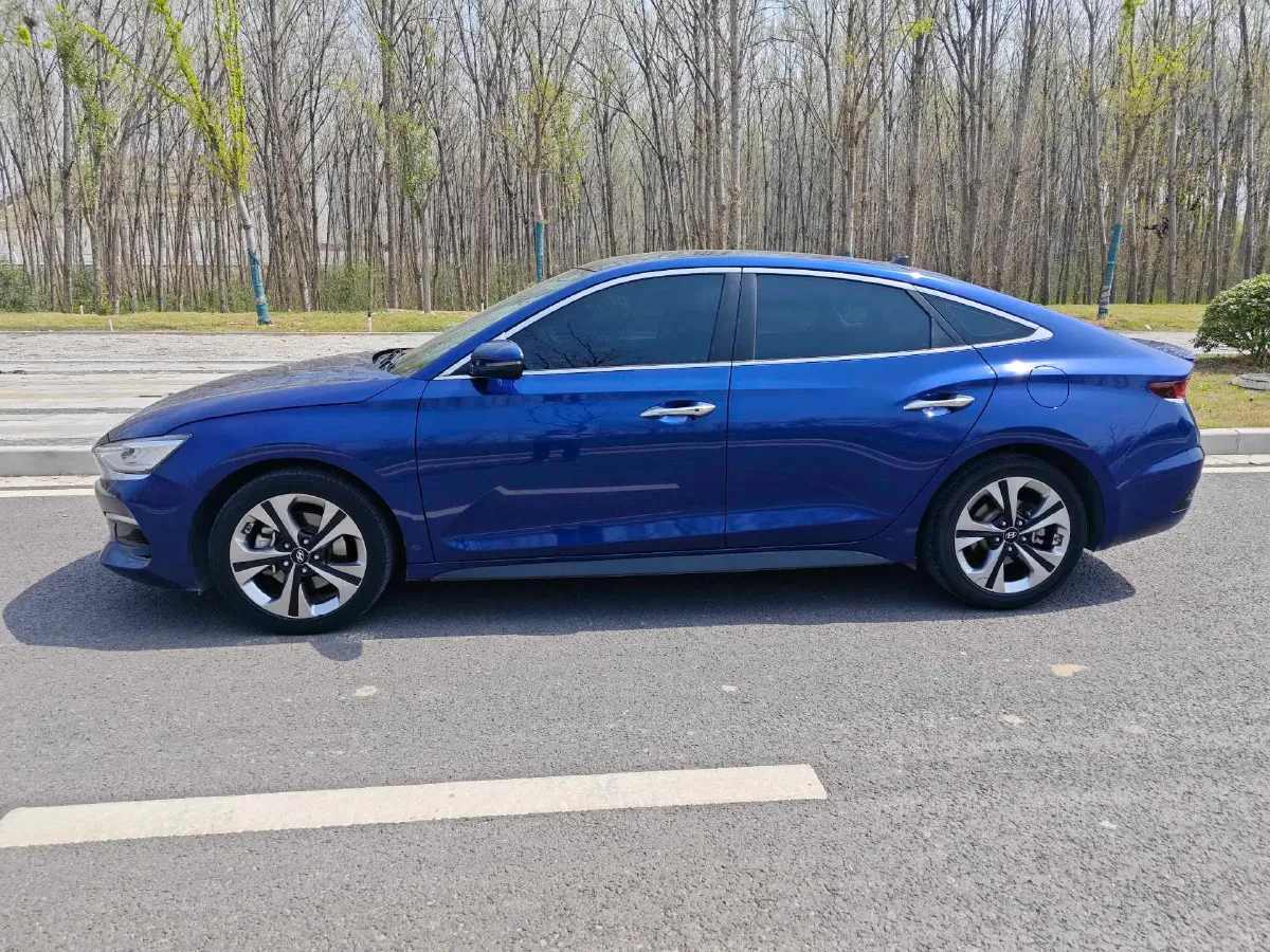 2019 Hyundai La Festa 1.6T 190HP L4 7DCT,autocango,china used car exporter,china ev exporter,chinese used car exporter,chinese used ev exporter