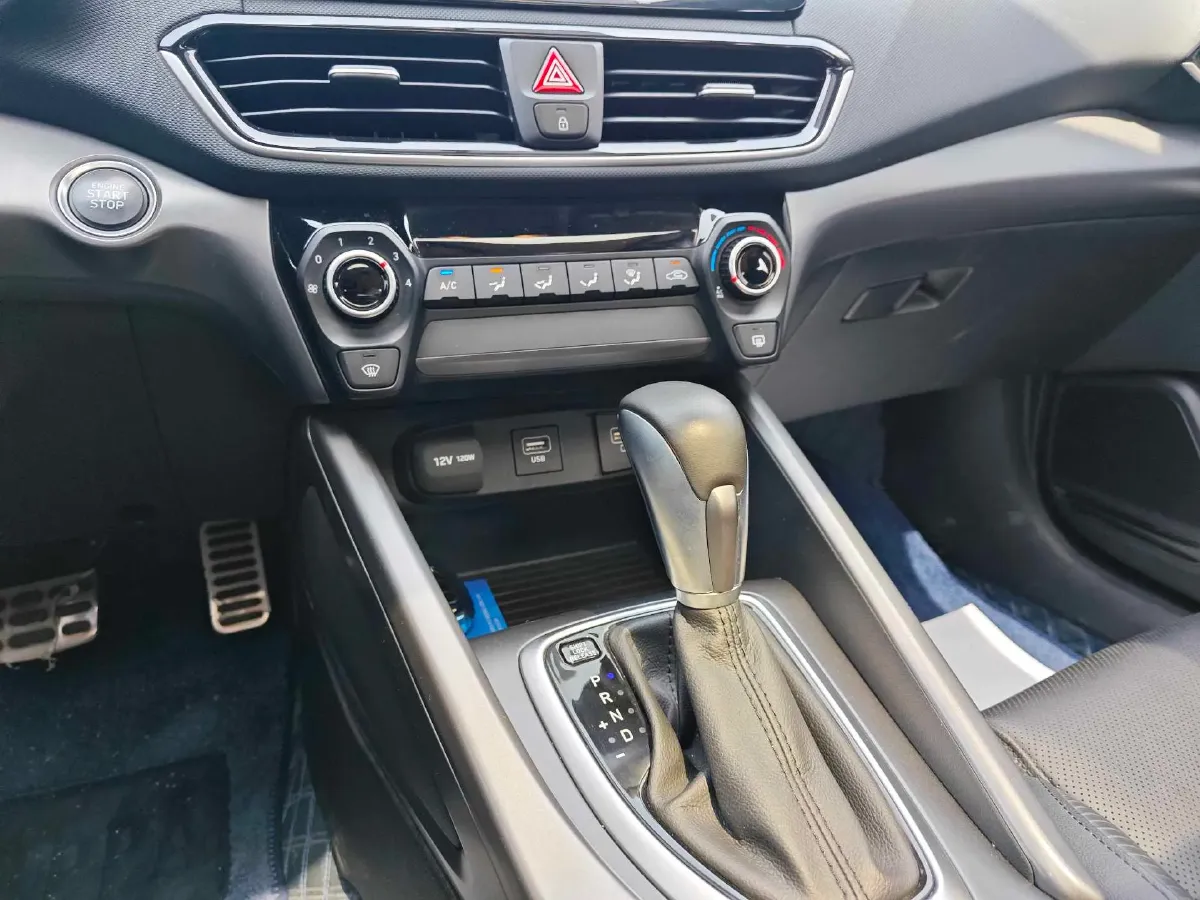 2019 Hyundai La Festa 1.6T 190HP L4 7DCT,autocango,china used car exporter,china ev exporter,chinese used car exporter,chinese used ev exporter