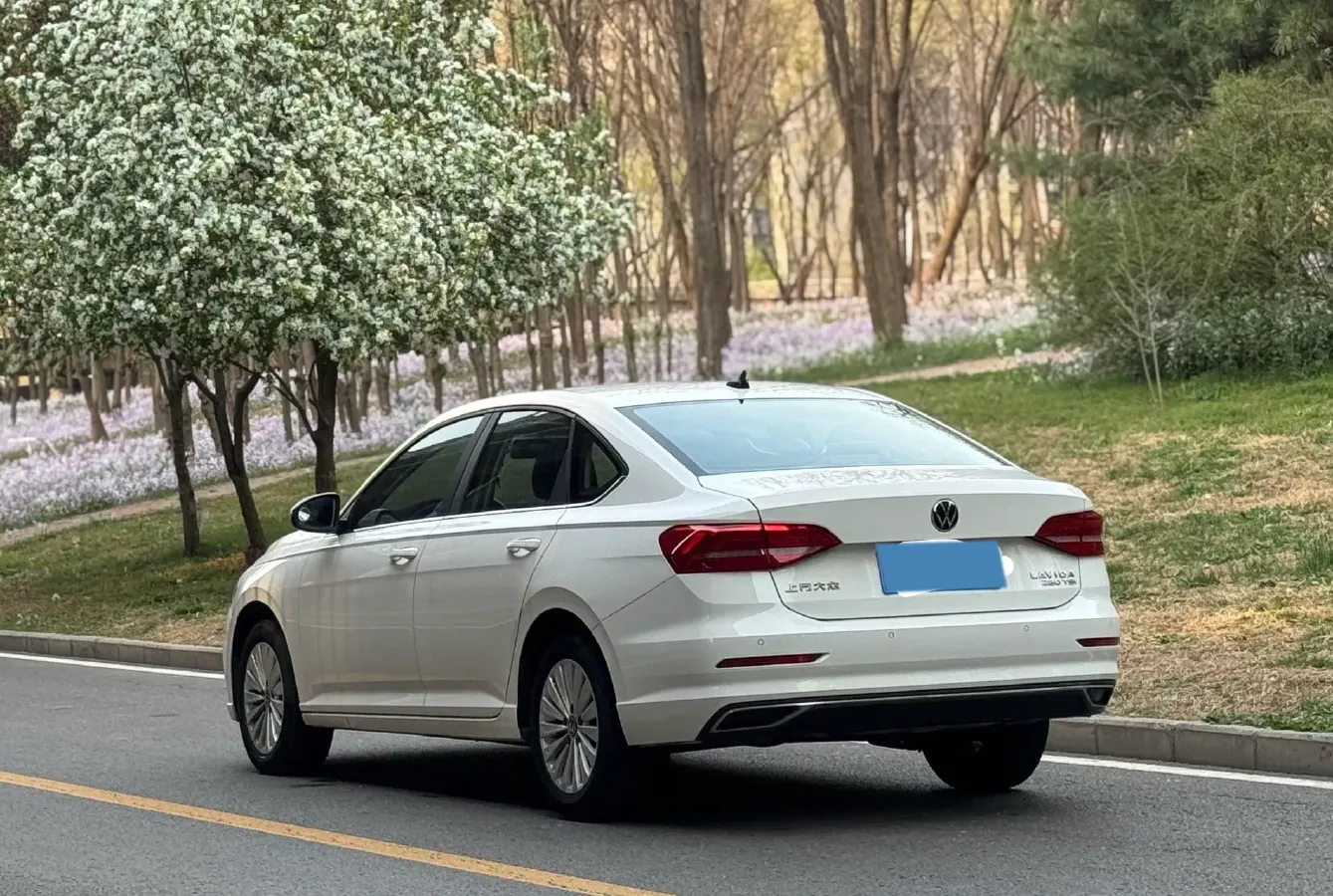 2021 Volkswagen Lavida 1.4T 150HP L4 7DCT,autocango,china used car exporter,china ev exporter,chinese used car exporter,chinese used ev exporter