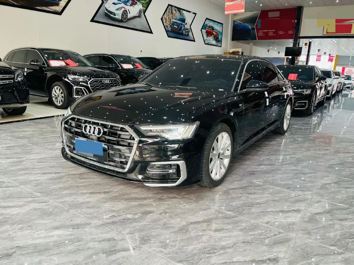 2024 Audi A6L 2.0T 245HP L4 7DCT,autocango,china used car exporter,china ev exporter,chinese used car exporter,chinese used ev exporter