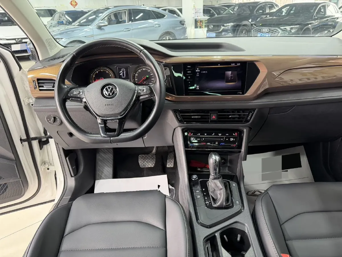 2021 Volkswagen Tharu 1.4T 150HP L4 7DCT,autocango,china used car exporter,china ev exporter,chinese used car exporter,chinese used ev exporter