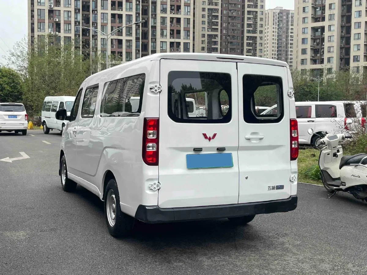 2024 WuLing YangGuang BEV 41.9KWH,autocango,china used car exporter,china ev exporter,chinese used car exporter,chinese used ev exporter