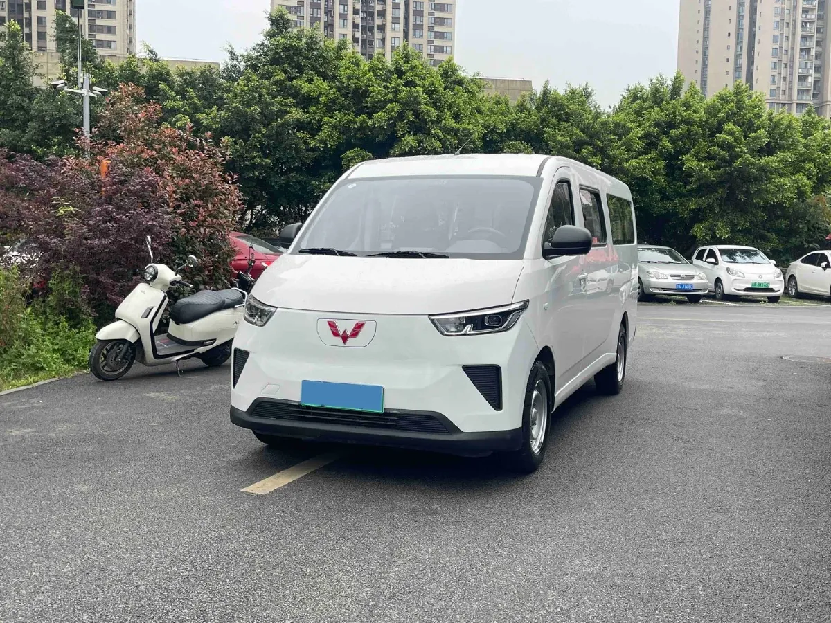 2024 WuLing YangGuang BEV 41.9KWH,autocango,china used car exporter,china ev exporter,chinese used car exporter,chinese used ev exporter