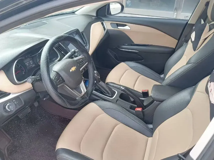 2022 Chevrolet Monza 1.5L 113HP L4 6AT,autocango,china used car exporter,china ev exporter,chinese used car exporter,chinese used ev exporter