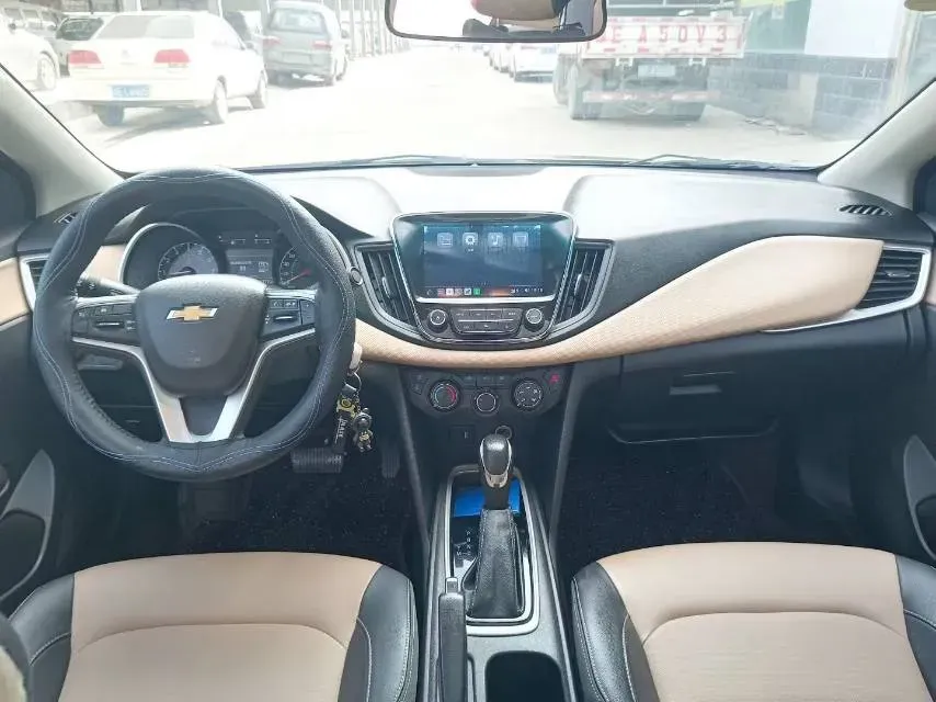 2022 Chevrolet Monza 1.5L 113HP L4 6AT,autocango,china used car exporter,china ev exporter,chinese used car exporter,chinese used ev exporter