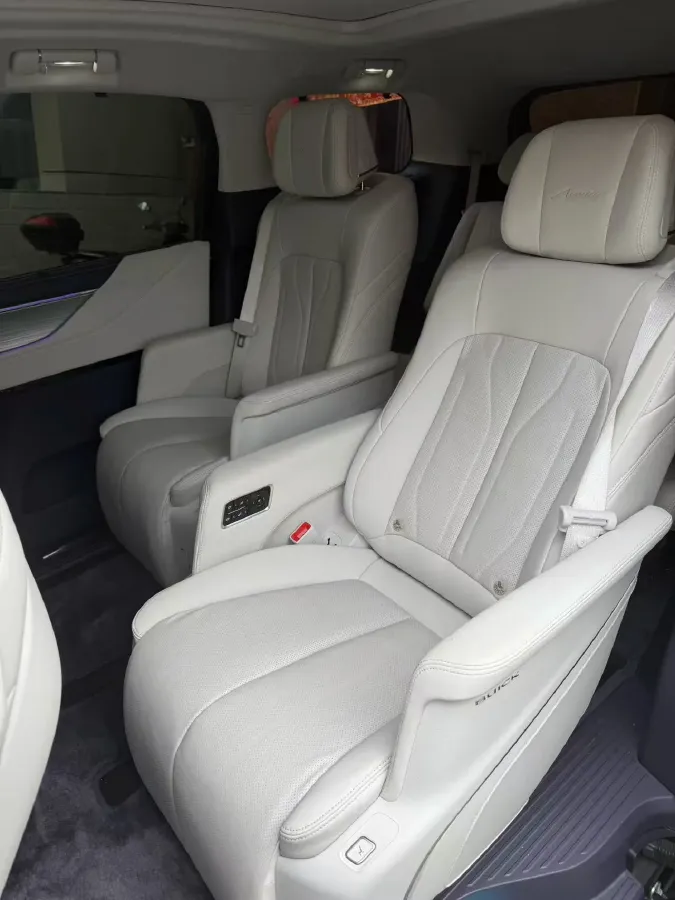 2026 Buick GL8 1.5T 180HP L4 2DHT PHEV,autocango,china used car exporter,china ev exporter,chinese used car exporter,chinese used ev exporter