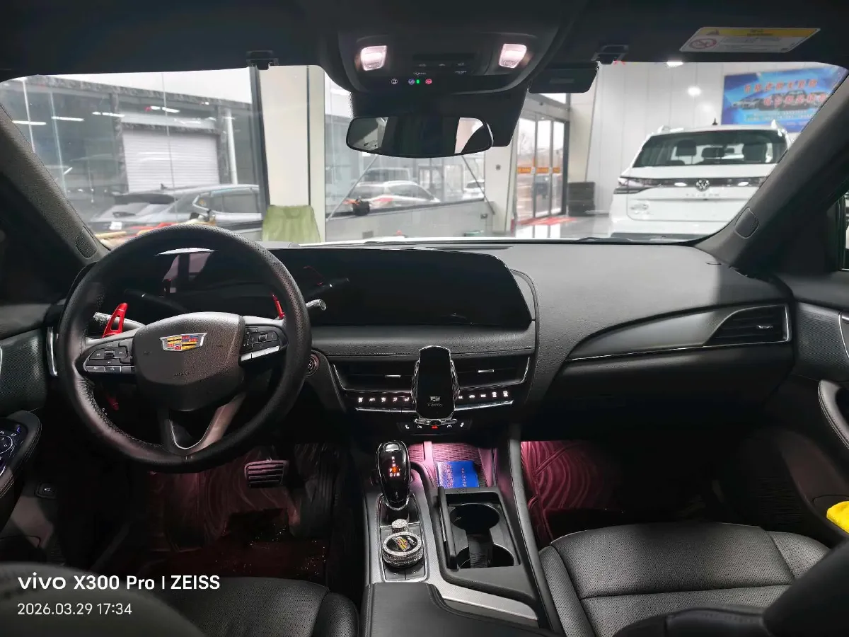 2024 Cadillac CT5 2.0T 237HP L4 10AT,autocango,china used car exporter,china ev exporter,chinese used car exporter,chinese used ev exporter