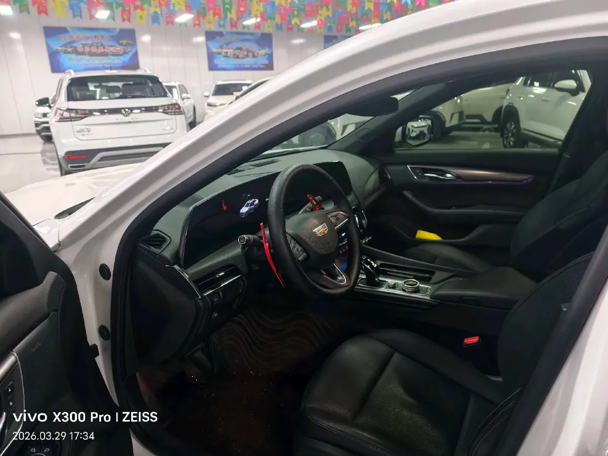 2024 Cadillac CT5 2.0T 237HP L4 10AT,autocango,china used car exporter,china ev exporter,chinese used car exporter,chinese used ev exporter