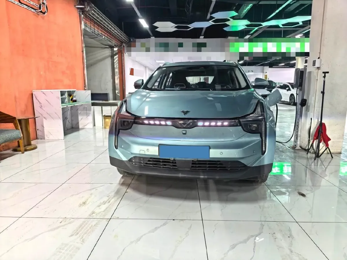 2021 GAC Trumpchi M6 1.5T 169HP L4 7DCT,autocango,china used car exporter,china ev exporter,chinese used car exporter,chinese used ev exporter