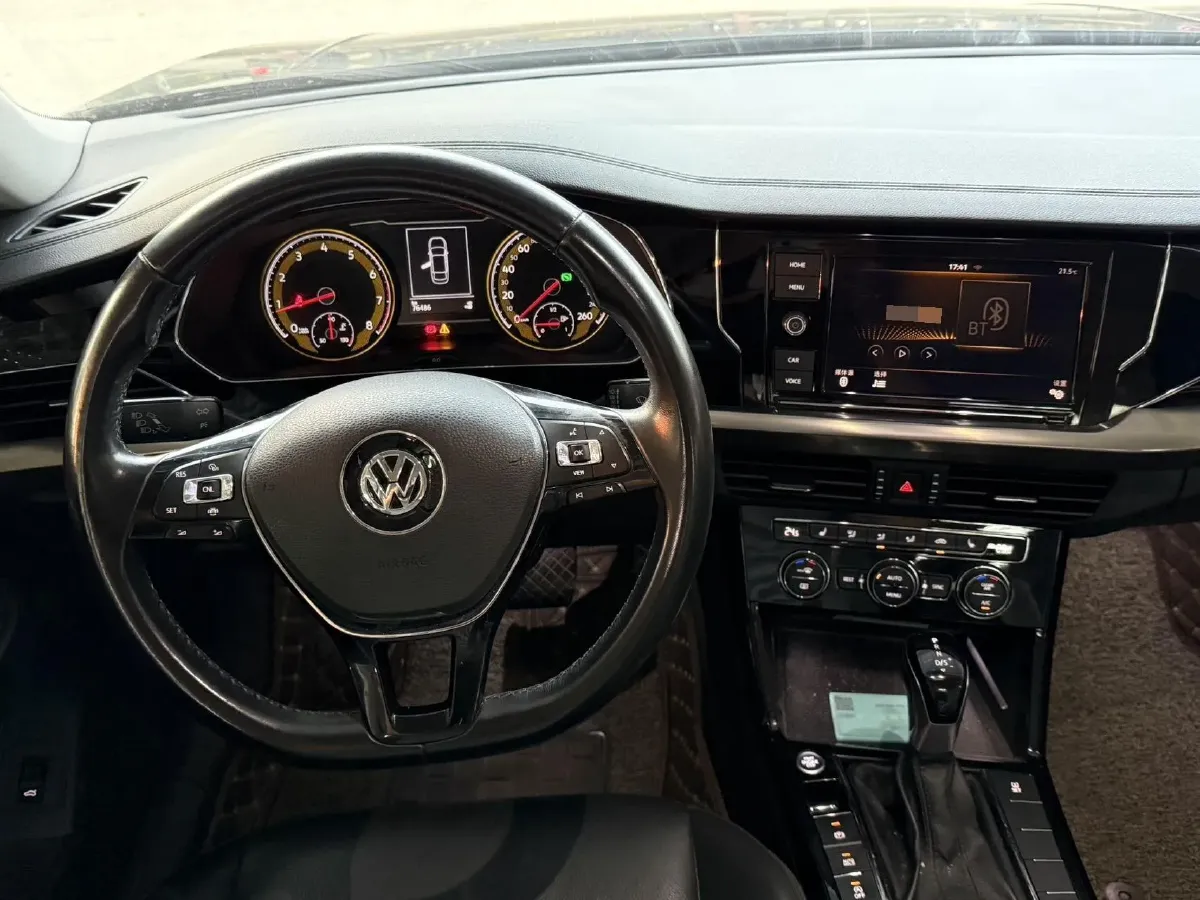 2019 Skoda Kodiak 2.0T 186HP L4 7DCT,autocango,china used car exporter,china ev exporter,chinese used car exporter,chinese used ev exporter