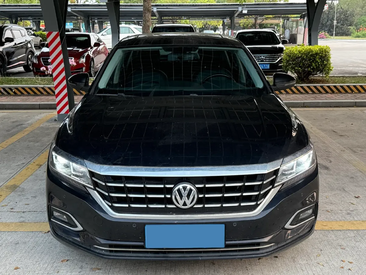 2019 Skoda Kodiak 2.0T 186HP L4 7DCT,autocango,china used car exporter,china ev exporter,chinese used car exporter,chinese used ev exporter